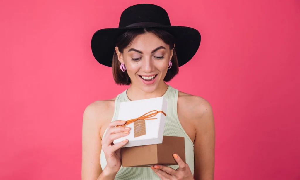 Discover why a rigid box is the ultimate choice for luxury brands.